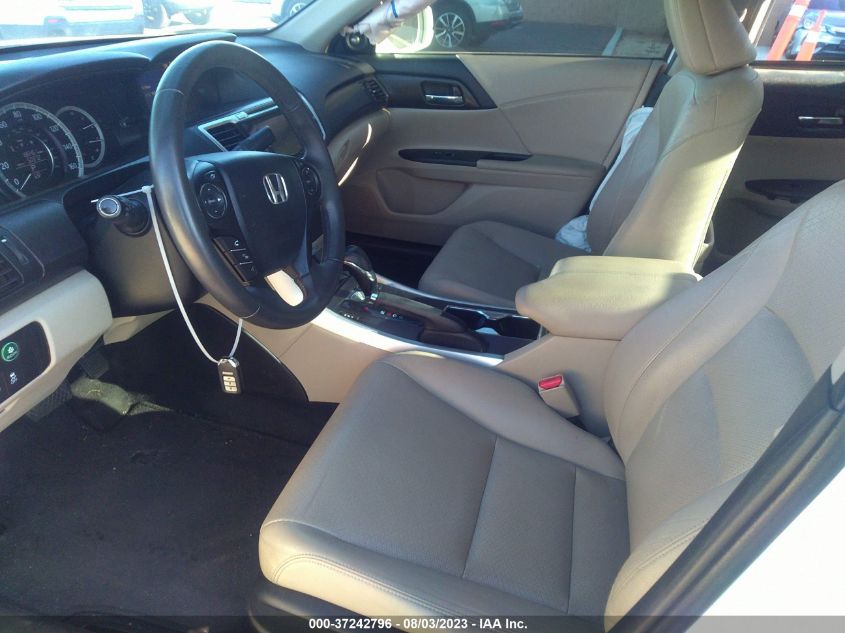 2015 HONDA ACCORD SEDAN EX-L - 1HGCR3F82FA001124