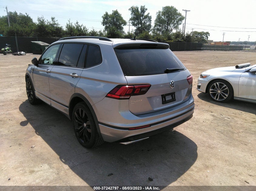 VIN 3VV2B7AX9LM168746 2020 VOLKSWAGEN TIGUAN SE/SEL/SE R-LINE BLACK