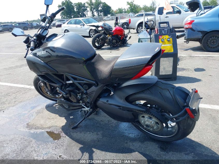 2012 DUCATI DIAVEL ZDM13BLW9CB008862