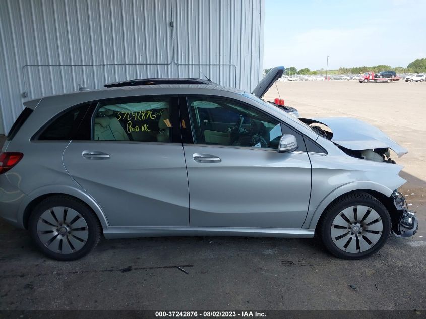 2017 MERCEDES-BENZ B-CLASS B 250E - WDDVP9AB2HJ015584