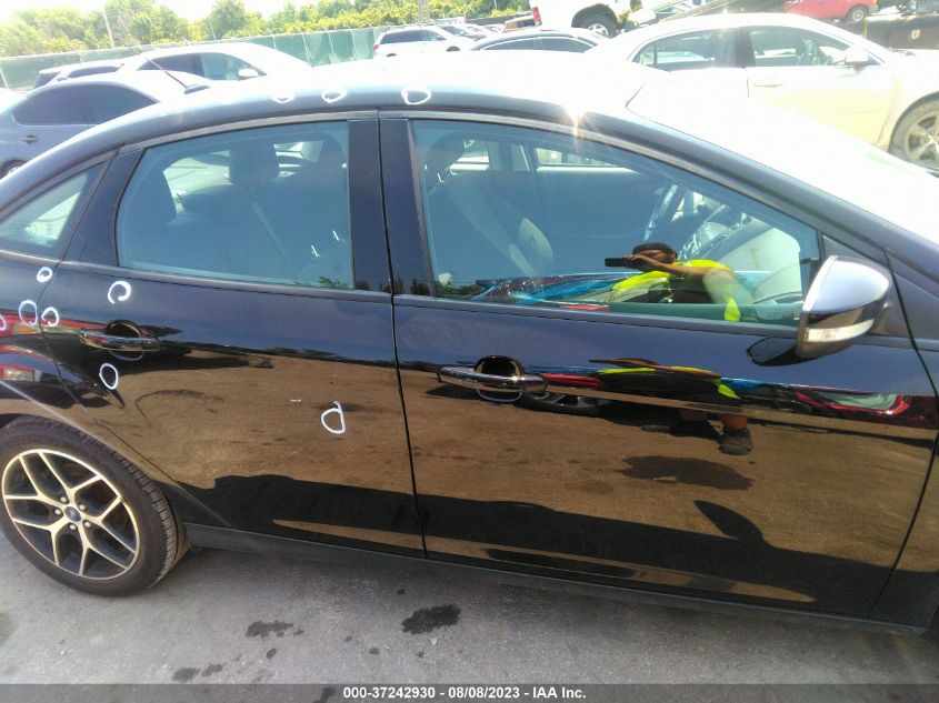 2018 FORD FOCUS SEL - 1FADP3H28JL300959