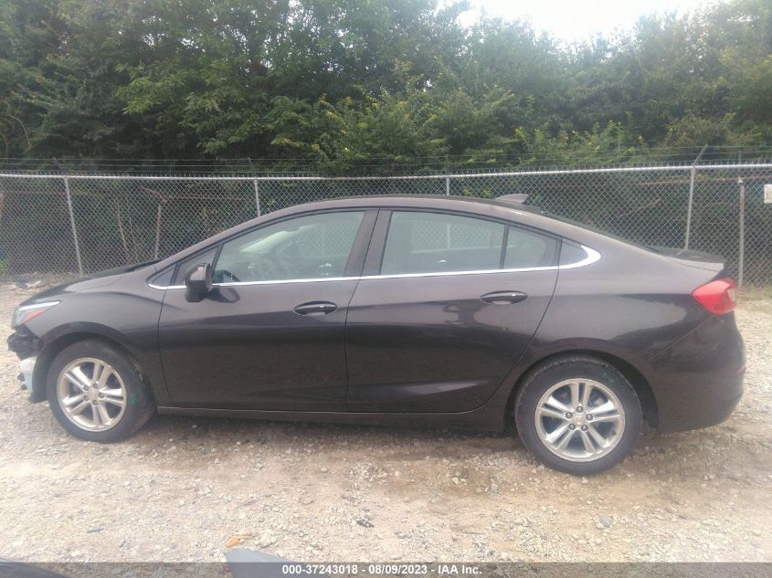 2017 CHEVROLET CRUZE LT - 1G1BE5SM5H7217658