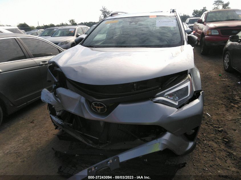 2018 TOYOTA RAV4 SE - JTMJFREV9JJ202424