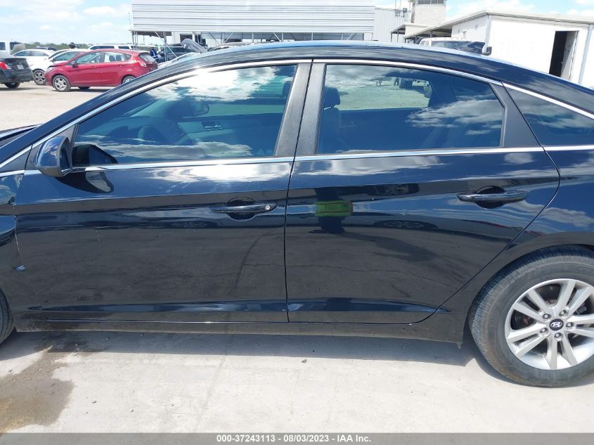 2015 HYUNDAI SONATA 2.4L SE - 5NPE24AF2FH093271