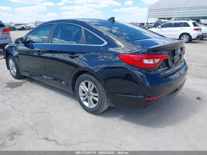 2015 HYUNDAI SONATA 2.4L SE - 5NPE24AF2FH093271