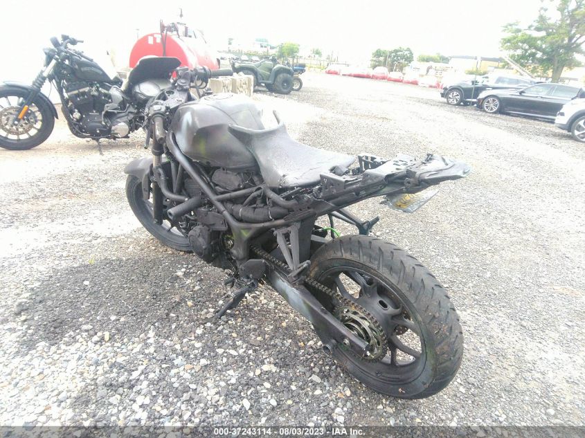 2015 YAMAHA YZFR3 MH3RH06Y0FK005159