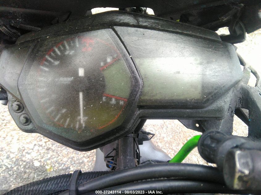 2015 YAMAHA YZFR3 MH3RH06Y0FK005159