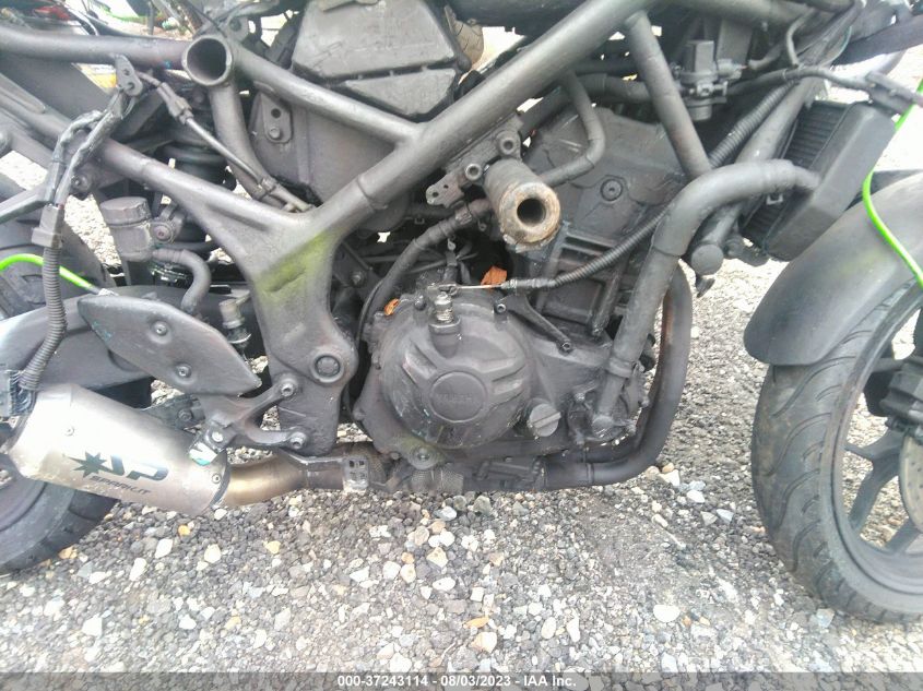 2015 YAMAHA YZFR3 MH3RH06Y0FK005159