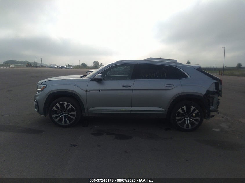 VIN 1V2TE2CAXLC224313 2020 VOLKSWAGEN ATLAS CROSS SPORT 3.6L V6 SEL PREMIUM