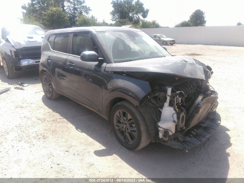 VIN KNDJ33AU8N7826995 2022 KIA SOUL no.1