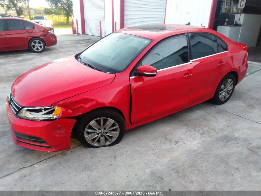 2015 VOLKSWAGEN JETTA SEDAN 1.8T SE W/CONNECTIVITY - 3VWD07AJ4FM301276