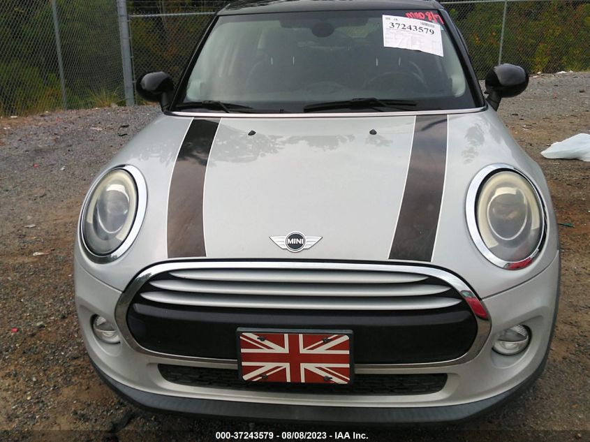 2015 MINI COOPER HARDTOP 4 DOOR - WMWXS5C57FT833148