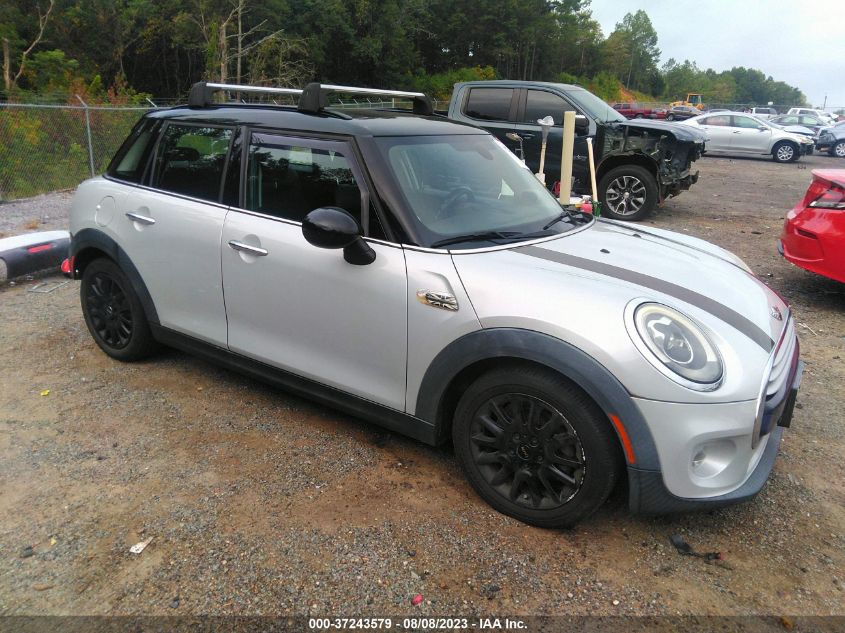 2015 MINI COOPER HARDTOP 4 DOOR - WMWXS5C57FT833148