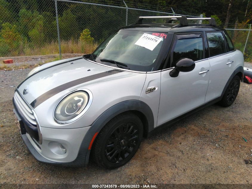 2015 MINI COOPER HARDTOP 4 DOOR - WMWXS5C57FT833148