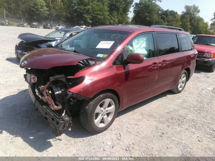 2015 TOYOTA SIENNA LE - 5TDKK3DC7FS569801
