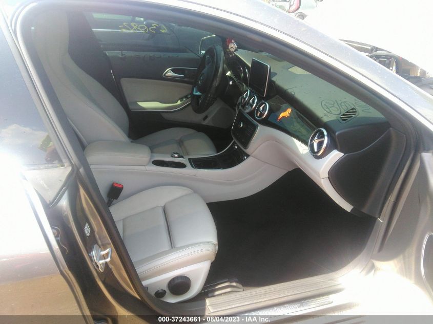2016 MERCEDES-BENZ CLA CLA 250 - WDDSJ4GB4GN353154
