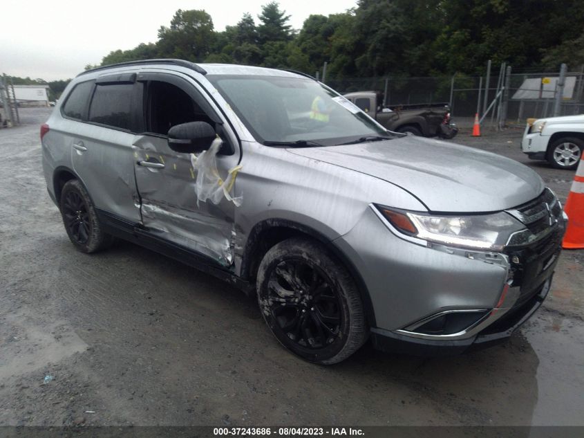 2018 MITSUBISHI OUTLANDER SE/SEL - JA4AD3A33JZ018938