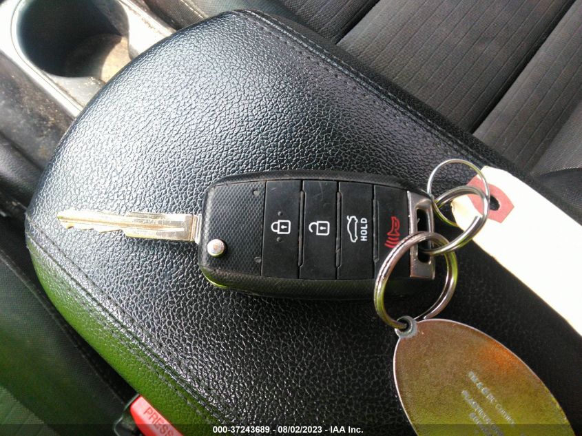 2018 KIA FORTE LX - 3KPFL4A77JE247724