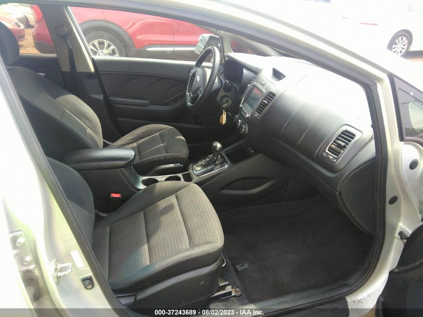 2018 KIA FORTE LX - 3KPFL4A77JE247724