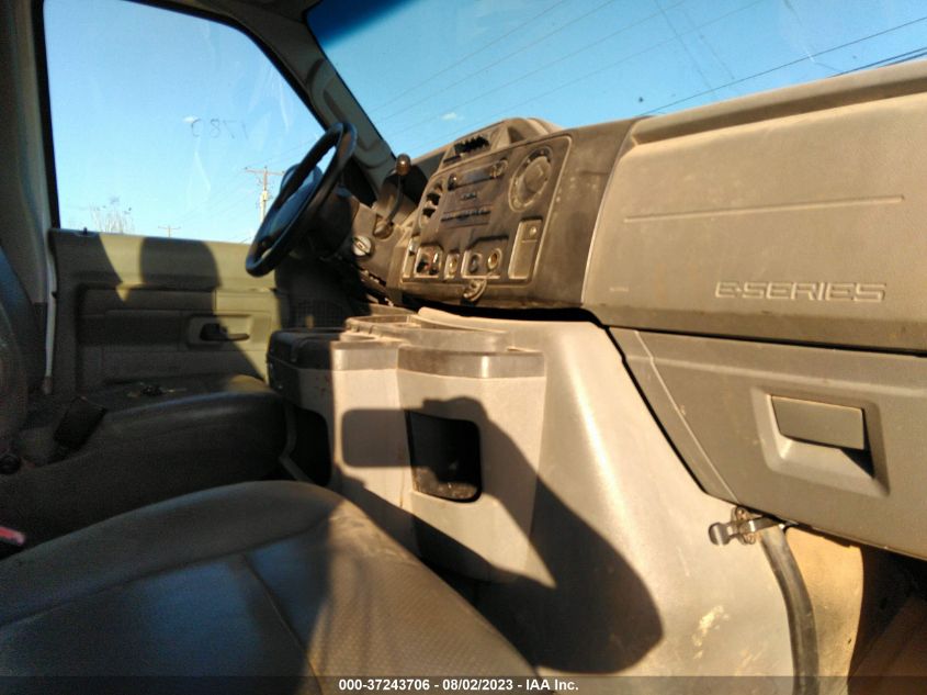 2013 FORD ECONOLINE WAGON XL/XLT - 1FBNE3BL8DDA18958