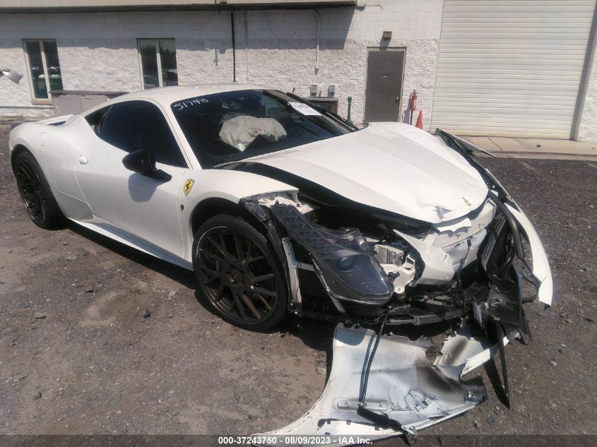 2013 FERRARI 458 ITALIA ZFF67NFA4D0190928