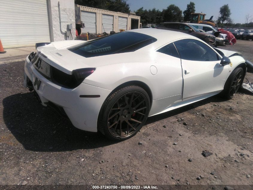 2013 FERRARI 458 ITALIA ZFF67NFA4D0190928