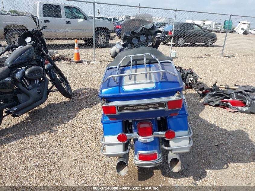 2009 HARLEY-DAVIDSON FLHTCU - 1HD1FC4139Y655029
