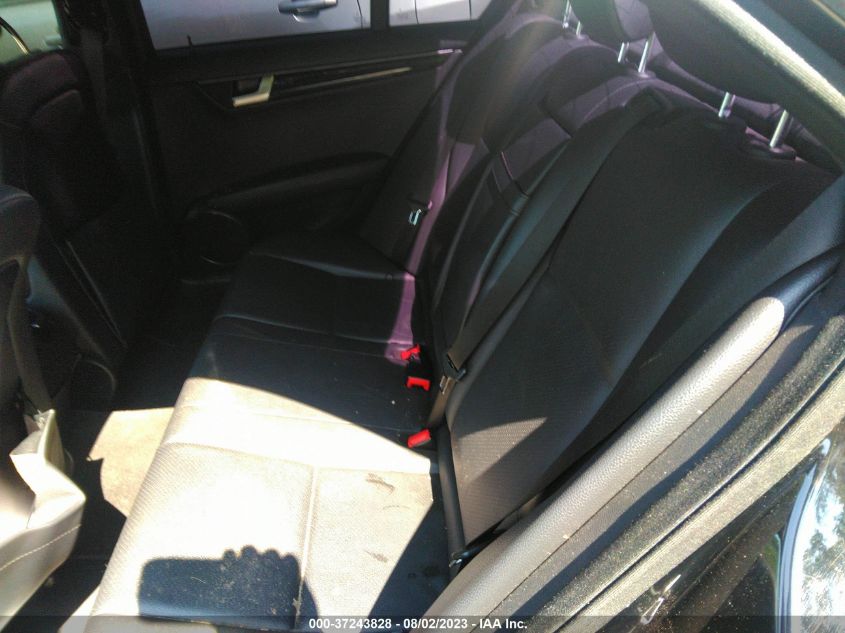 2013 MERCEDES-BENZ C-CLASS C 300 - WDDGF8AB0DG113056