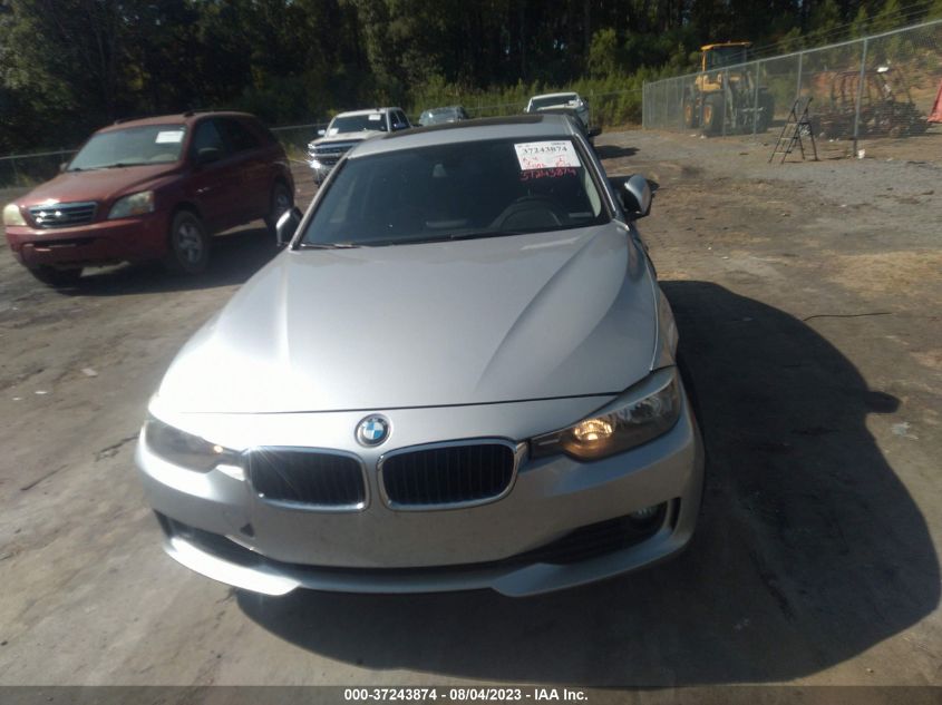 2015 BMW 3 SERIES 320I - WBA3B1G55FNT01676