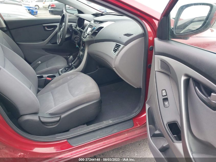 2015 HYUNDAI ELANTRA SE - 5NPDH4AE4FH593109