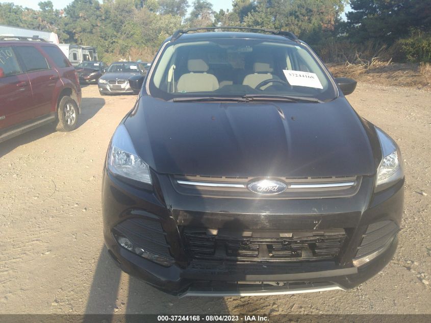 2014 FORD ESCAPE SE - 1FMCU9G95EUC38917