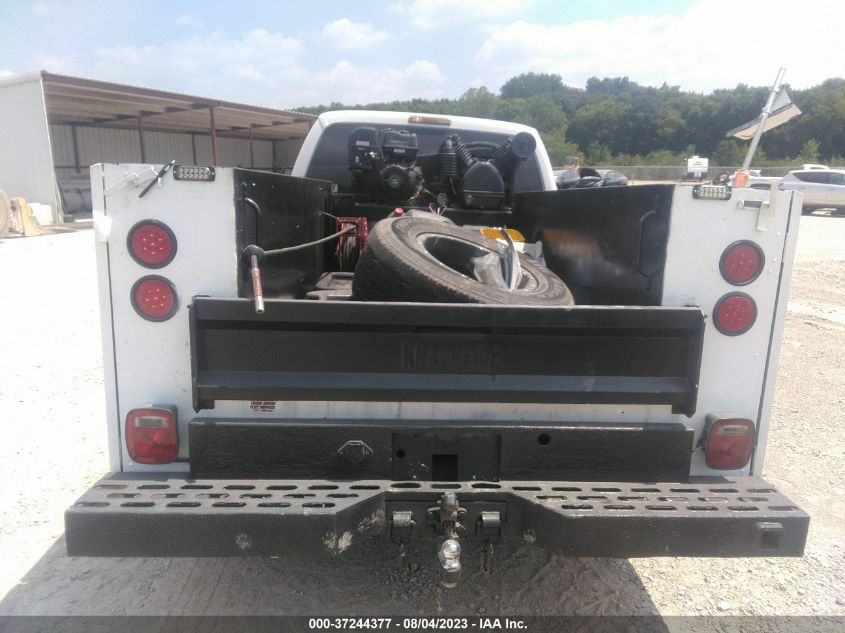 2014 FORD SUPER DUTY F-250 SRW XL/XLT/LARIAT - 1FT7W2B65EEB11857