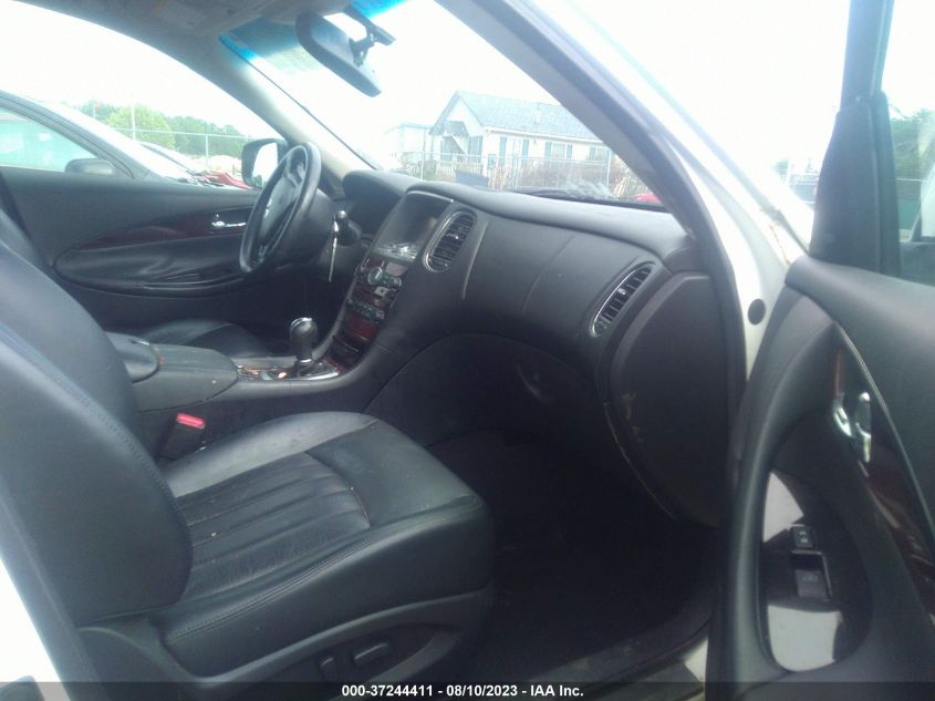 2016 INFINITI QX50 - JN1BJ0RR2GM266245