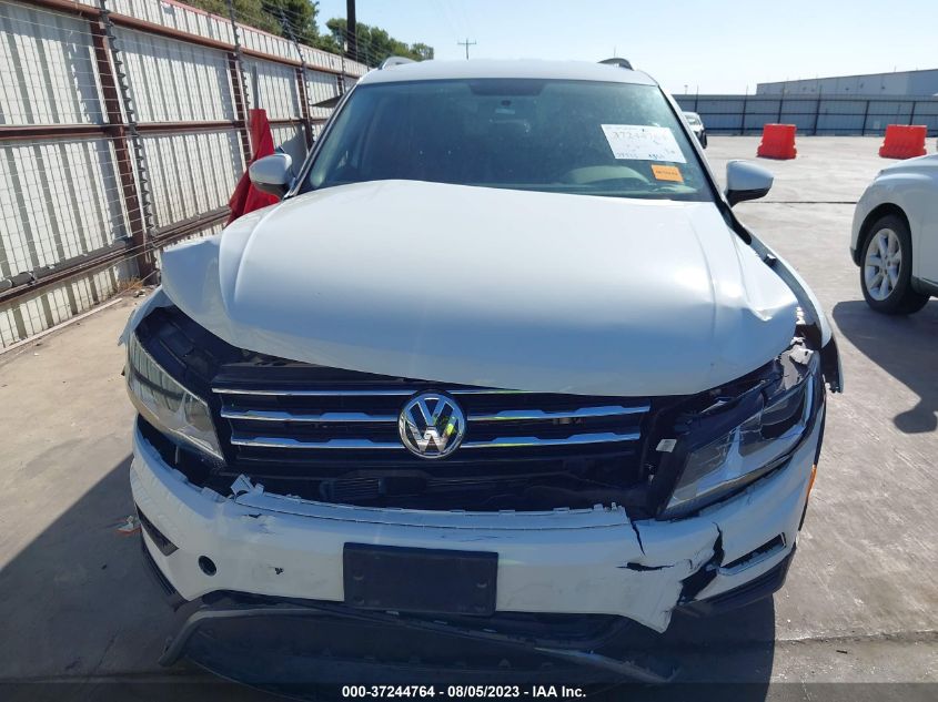 3VV0B7AX2KM012375 Volkswagen Tiguan S 12