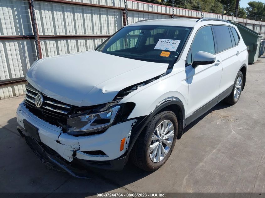 3VV0B7AX2KM012375 Volkswagen Tiguan S 2