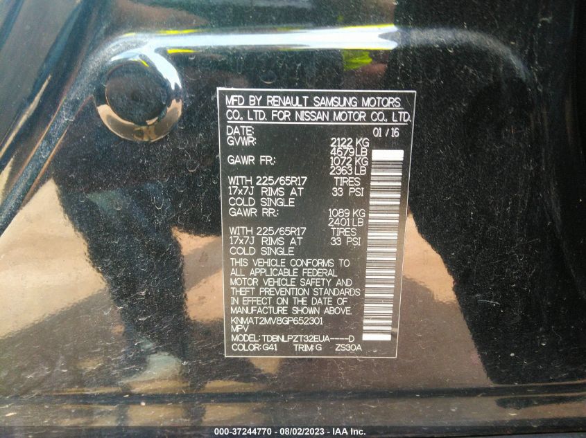2016 NISSAN ROGUE S - KNMAT2MV8GP652301