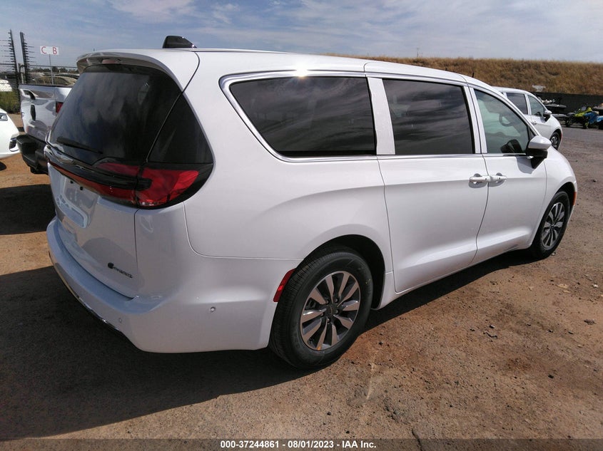 VIN 2C4RC1L78PR595192 2023 CHRYSLER PACIFICA HYBRID TOURING L