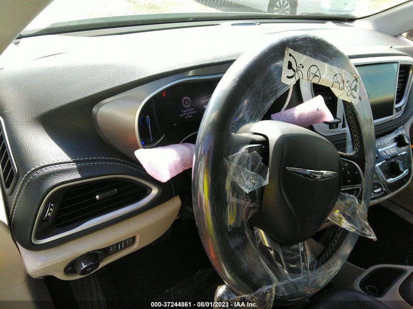 VIN 2C4RC1L78PR595192 2023 CHRYSLER PACIFICA HYBRID TOURING L