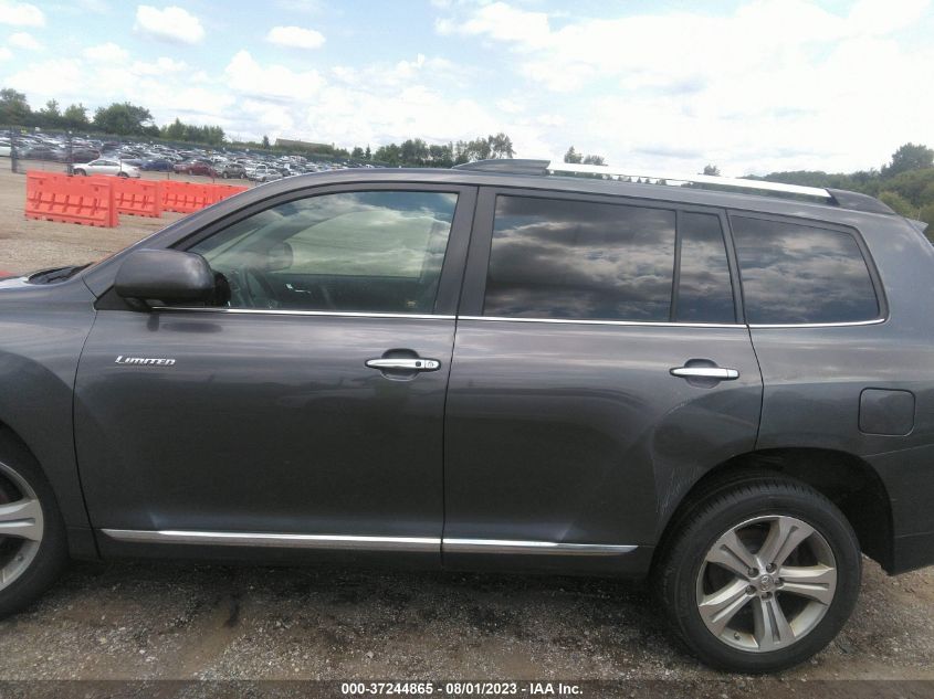 2013 TOYOTA HIGHLANDER LIMITED - 5TDDK3EH9DS194896