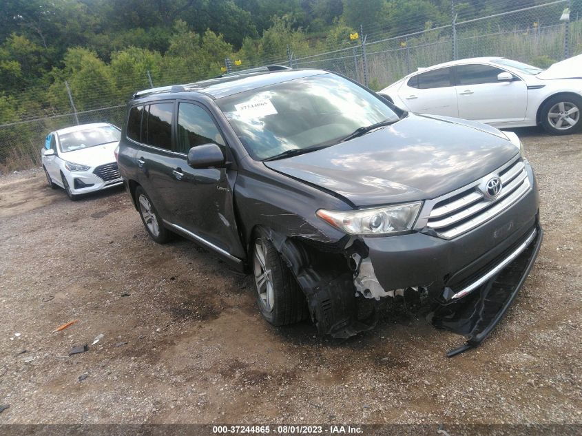 2013 TOYOTA HIGHLANDER LIMITED - 5TDDK3EH9DS194896