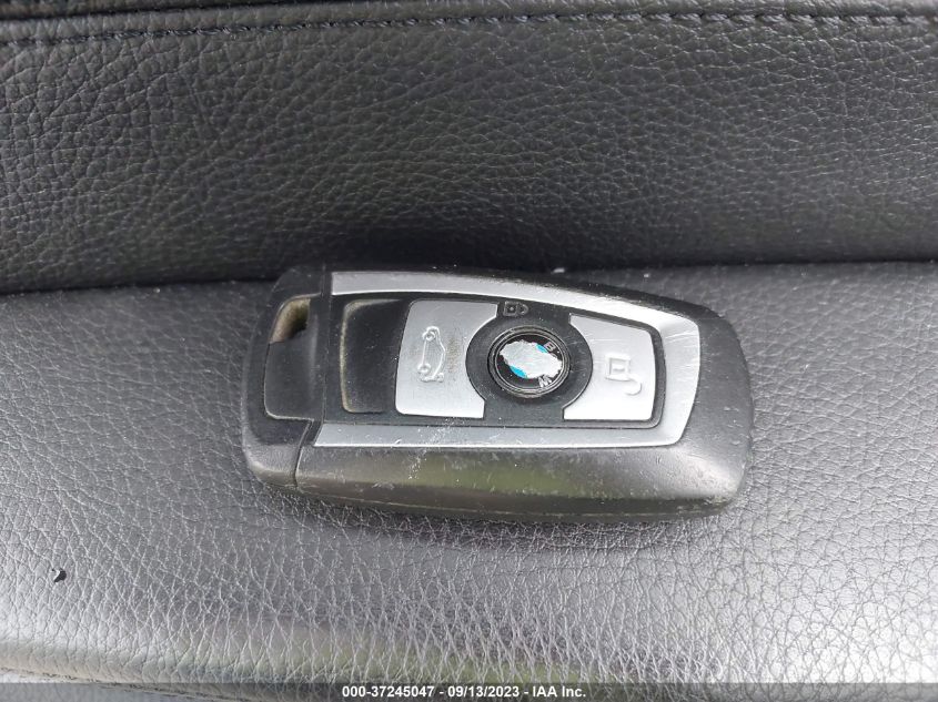 2013 BMW 3 SERIES 328I XDRIVE - WBA3B3G5XDNR81356