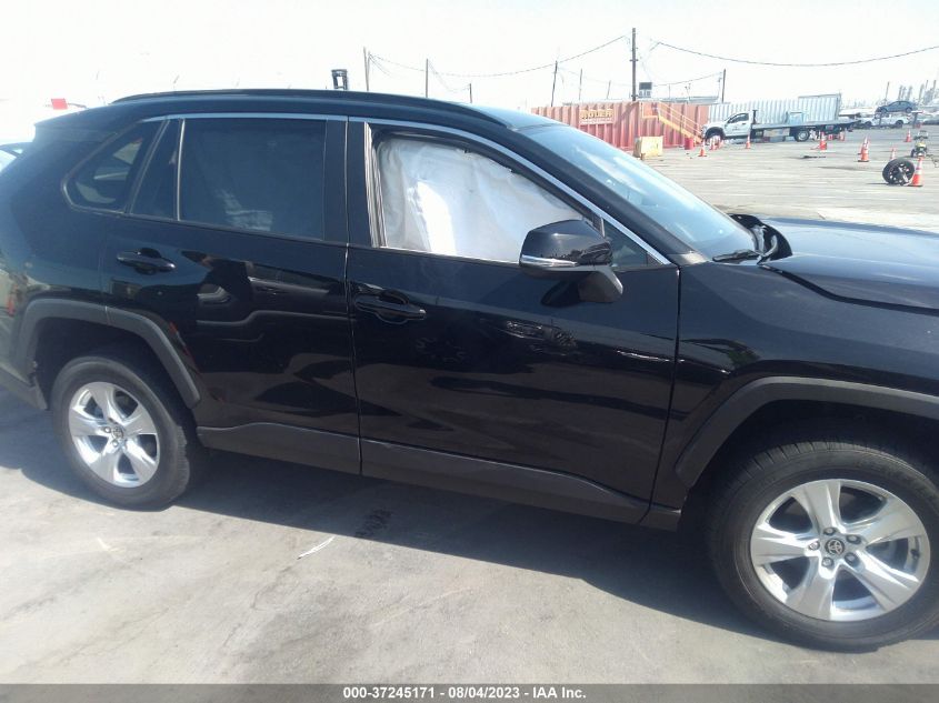 2020 TOYOTA RAV4 XLE - JTMW1RFV4LD522030