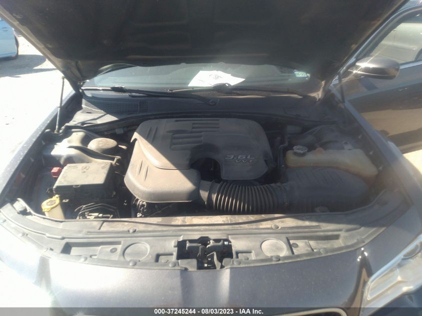 2015 CHRYSLER 300 LIMITED - 2C3CCAAG9FH780546
