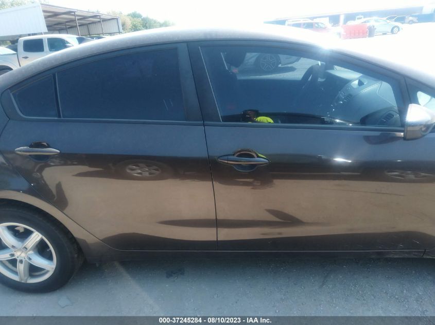 2017 KIA FORTE LX - 3KPFK4A73HE066357