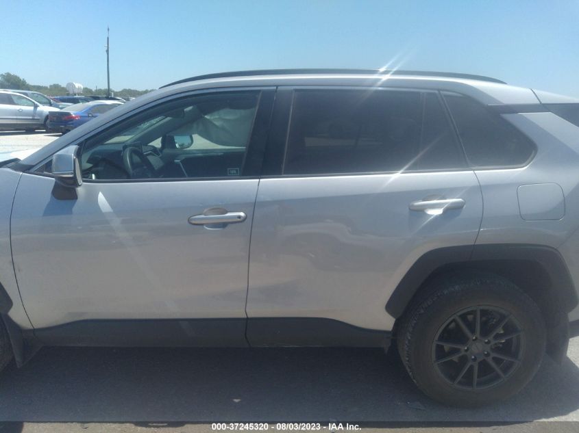 2019 TOYOTA RAV4 LE - 2T3K1RFV4KC012617