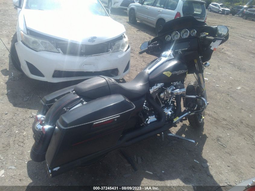 2016 HARLEY-DAVIDSON FLHXS STREET GLIDE SPECIAL - 1HD1KRM1XGB608479