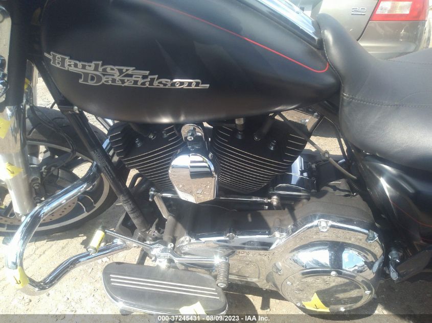 2016 HARLEY-DAVIDSON FLHXS STREET GLIDE SPECIAL - 1HD1KRM1XGB608479
