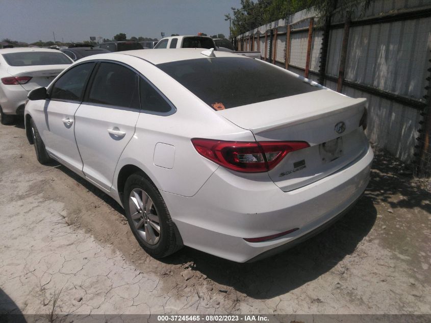 2015 HYUNDAI SONATA 2.4L SE - 5NPE24AF8FH236465