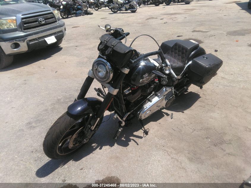 2019 HARLEY-DAVIDSON FLSB 1HD1YMJ26KB017167