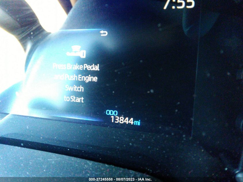 2022 TOYOTA COROLLA CROSS XLE - 7MUDAAAG6NV030808